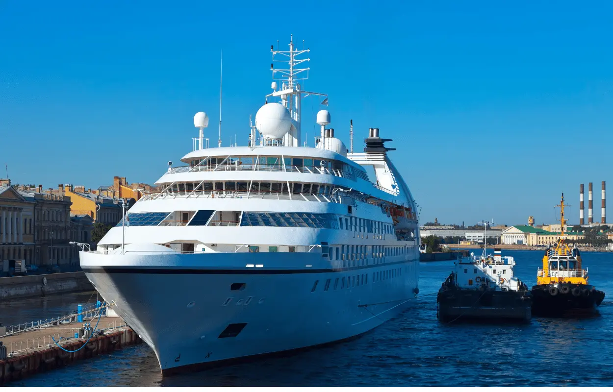 Cruise Ship