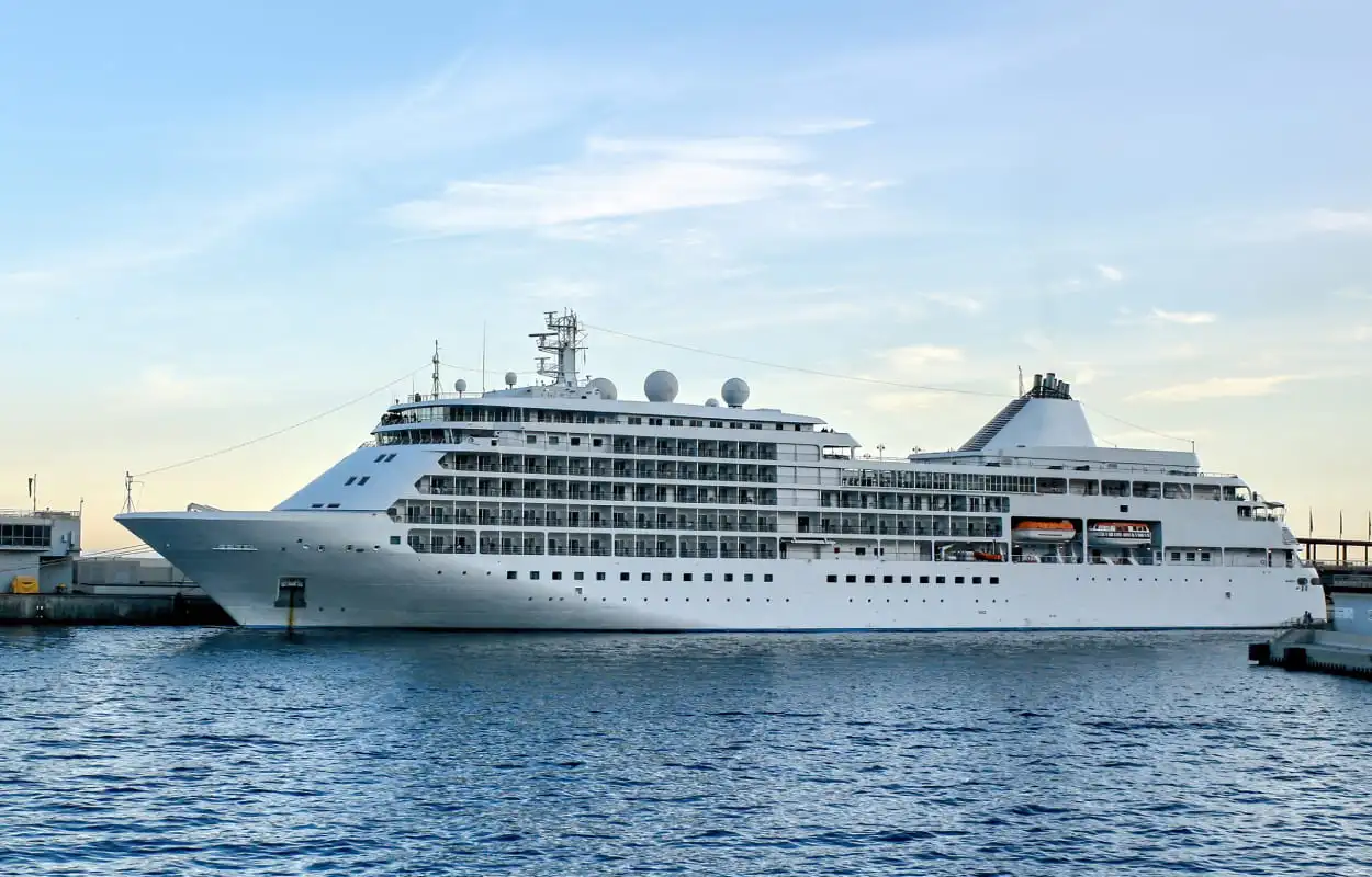 Cruise Ship