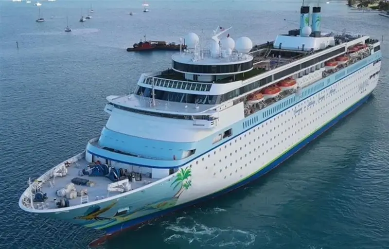 Cruise Ship