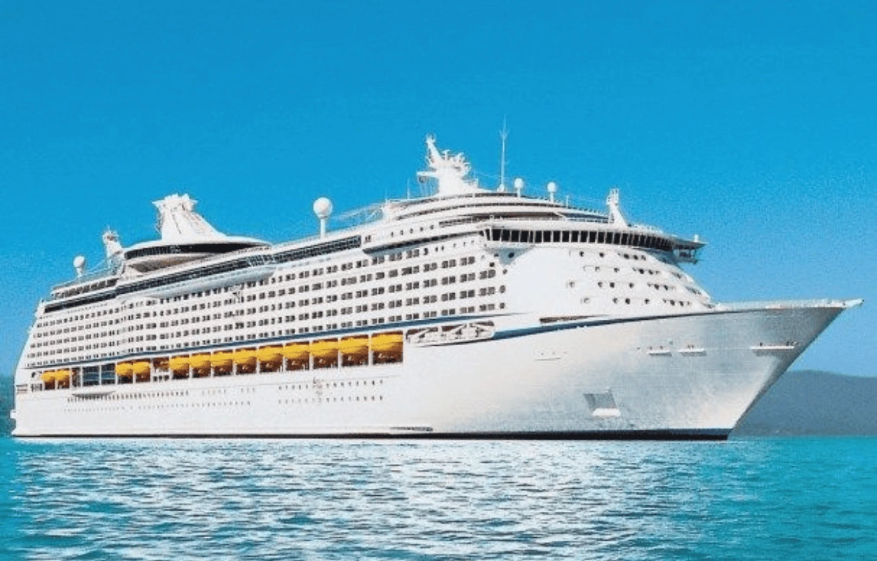 Cruise Ship