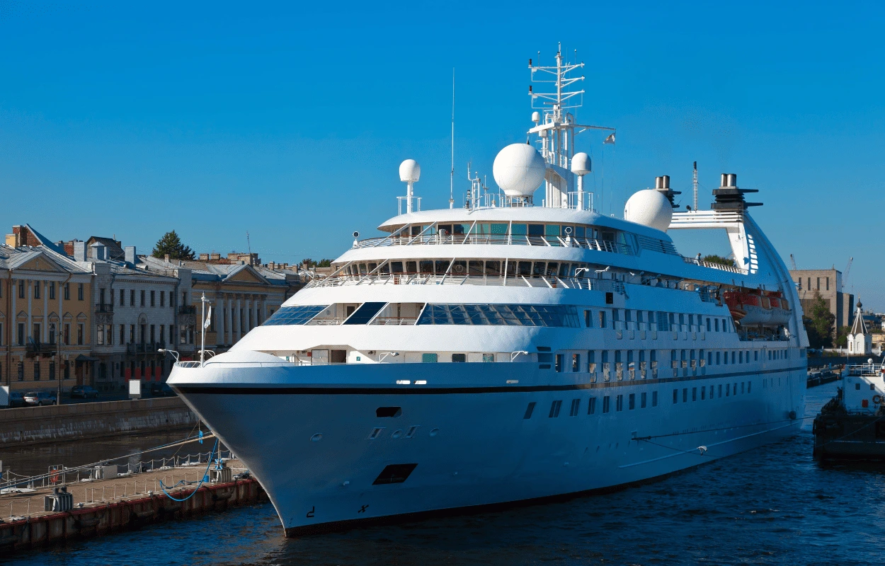 Cruise Ship