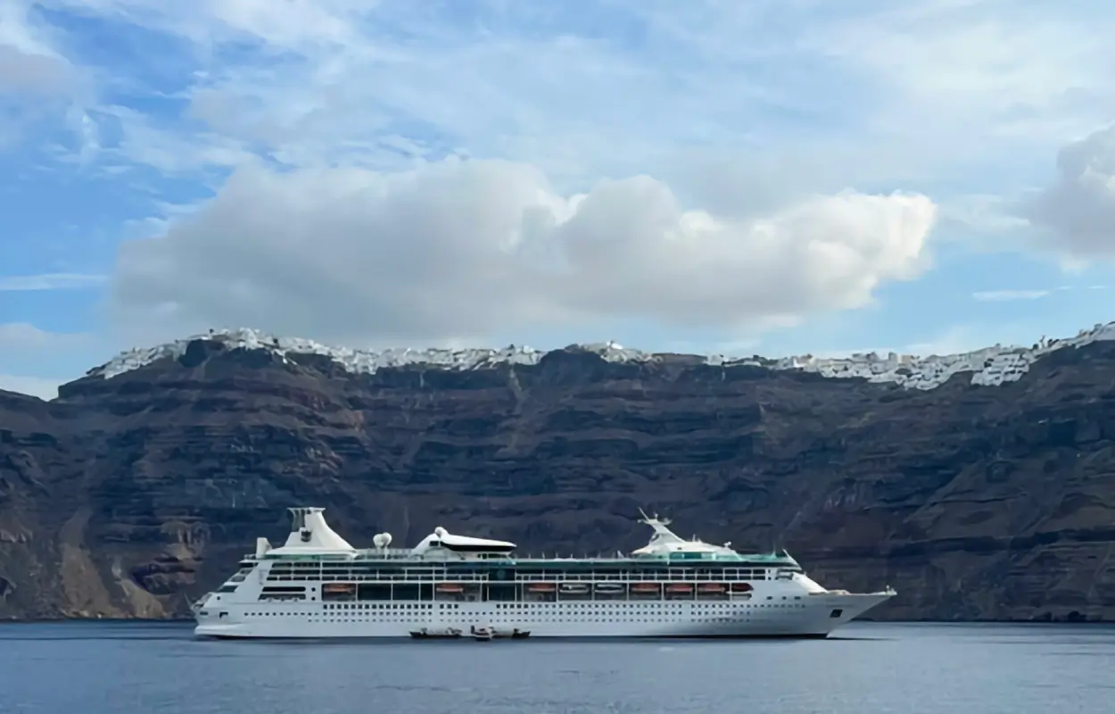 Cruise Ship